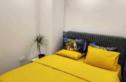Tepebası Apartment | 5 Numara-Merkezi konumda ferah 1+1