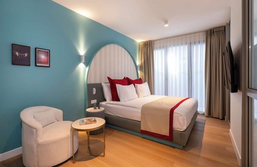 Pera Apartment | TAKSiM JUNO RESİDENCES