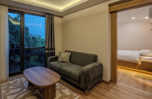 Yomra House | Zaya Residence