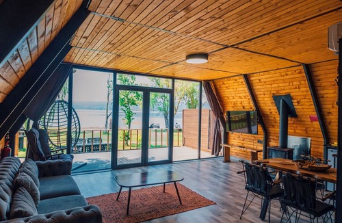 Yanik Cabin | Kurtköy Park Bungalov