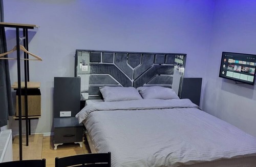 Taksim Apartment | Cozy studio with AC and WiFi in enjoyable Istanbul
