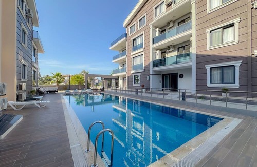 Cinarcik Apartment | Flower City Suites