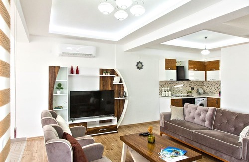 Ciftlik Villa | 3 Bedroom Villa with Private Pool and Garden Near the Beach