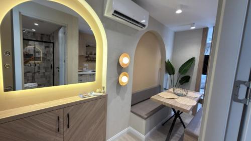 Kemer Mahallesi Apartment | Leos Apartments Brand-New Boho Chic Apartment