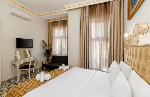 Cagaloglu House | Felicity Palace Sirkeci