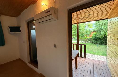 Cirali Hotel | Çıralı Likya Yanartaş Bungalow