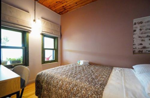 Balat Apartment | Mercan Apartments Balat- Courtyard Room