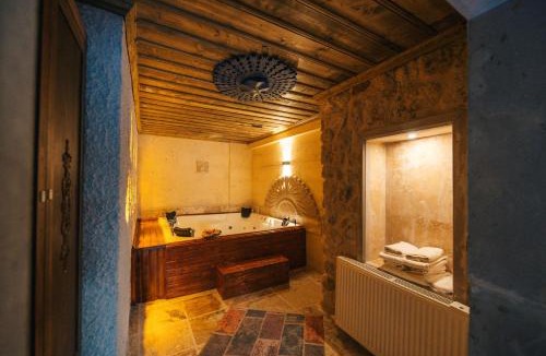 Uchisar Hostel | Alin Stone House
