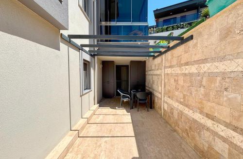 Kusadasi City Centre Apartment | Easy Stay Mia Suites
