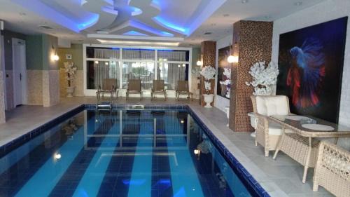 Mahmutlar Apartment | Vip Deniz Manzaralı Hamam, Sauna, Havuz, spa