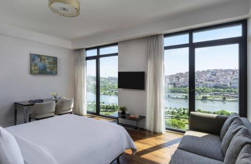 Sakarya Province Hotel | Mövenpick Istanbul Hotel Golden Horn
