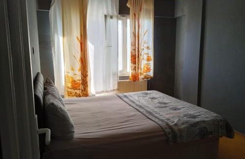 Edirne House | 4-Bedroom Apartment with River View, Garden, and 24 7 Self Check-in