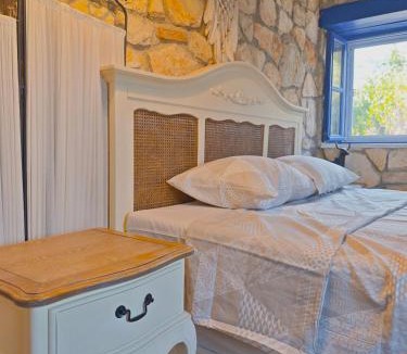 Milas Villa | Pietra Mare Authentic Stone Villa Sea Nature