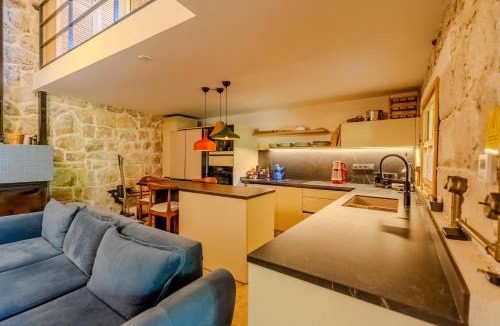 Guzelbahce Villa | The Magic of the Stone House, a Peaceful Escape