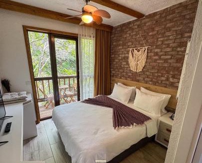 Zeytinli Bed & Breakfast | Layinka Kaz Mountains