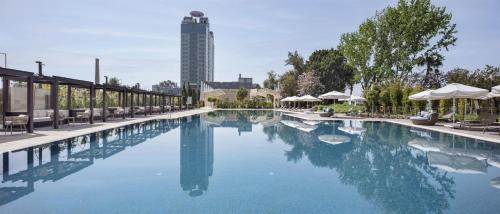 Yuregir Hotel | Adana HiltonSA Hotel