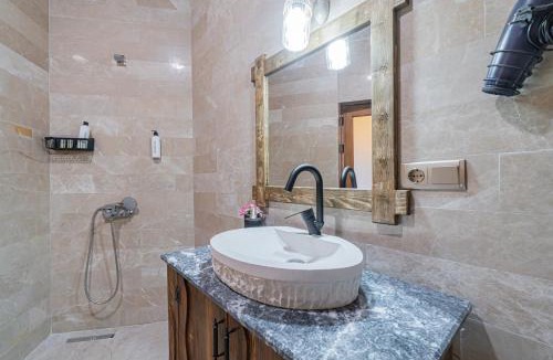 Nar Apartment | Tyana Cave House