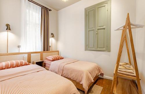 Balat House | Iconic 5-Bedroom Historic Mansion