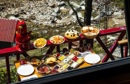Ayder Yaylasi Ski Chalet | AYDER Güven Dağ Evi