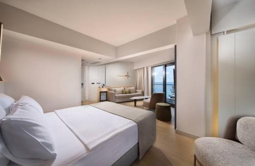 Altınordu Hotel | Waveside hotel