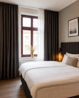 Arnavutkoy Bed & Breakfast | Ahmet Teacher Hotel, 6 minutes from the airport