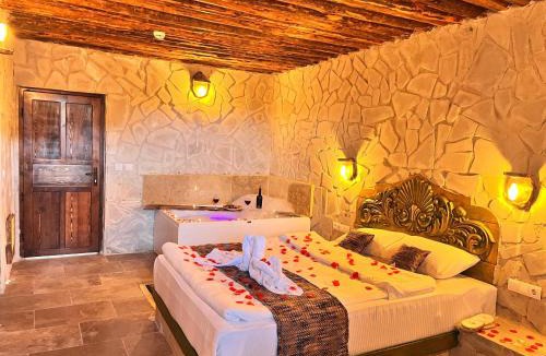 Urgup Bed & Breakfast | MMF cave house
