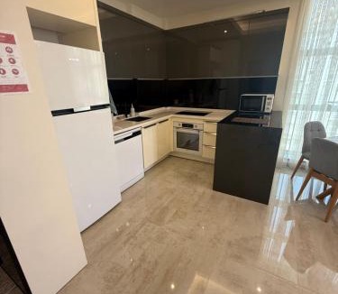Alanya Apartment | Luxury apartment near Cleopatra- Midpoint residence 41