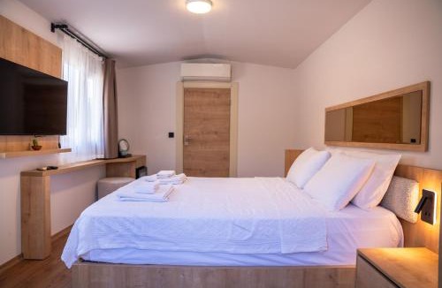 Oludeniz City Center Cabin | Sunmed Lodge
