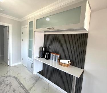 Ayvalik Apartment | Pearl Mansion-2 Sea View 3BR Duplex Villa, Near Seaside in Cunda