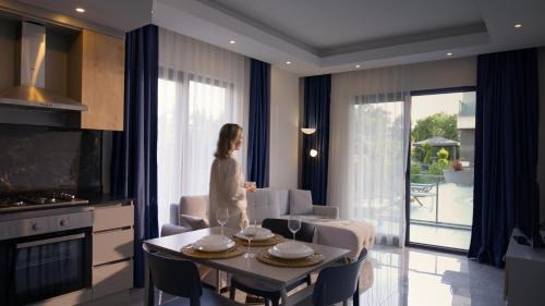 Alanya Apartment | Silence Garden Suite bir yatak odalı daire