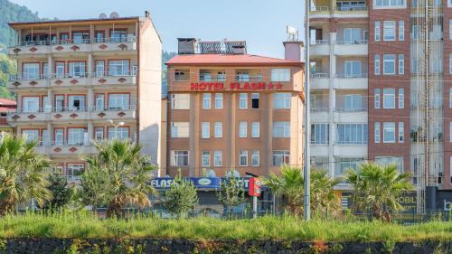 Hopa Hotel | Hotel Flash