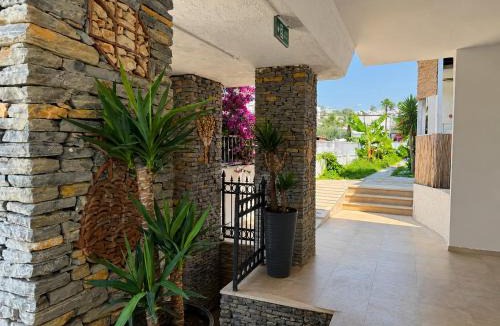 Gumbet Hotel | Salinas Hotel