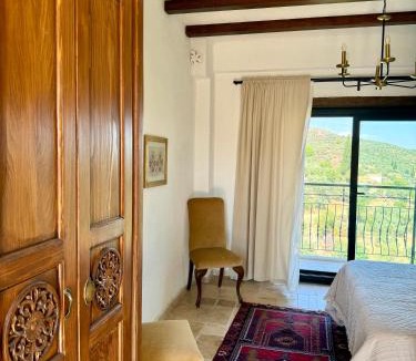 Gullubahce Bed & Breakfast | Bahab Plus Guest House