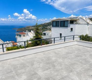 Gundogan Villa | Stunning 3-Bedroom Sea View Villa with Private Pool, Garden & BBQ in Yalıkavak, Bodrum