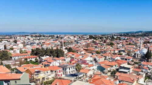 Urla Apartment | Cute Stone House 250 m from Urla Art Street