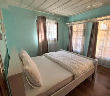 Ayvalik City Center House | Ayvalık 1892 Konukevi