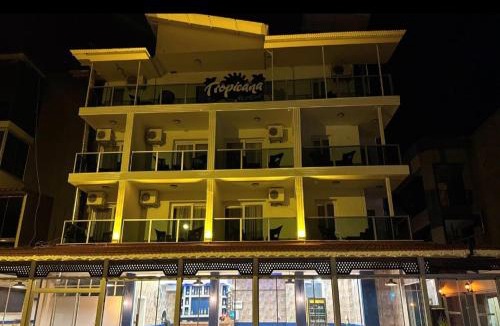 Gumuldur Hotel | TROPiCANA OTEL