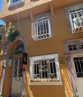 Ayvalik City Center House | Ayvalık 1892 Konukevi