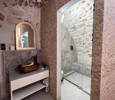 Midyat Hotel | Konak Zenobia