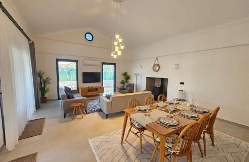 Faralya Villa | Private Pool Villa with Jacuzzi & Garden