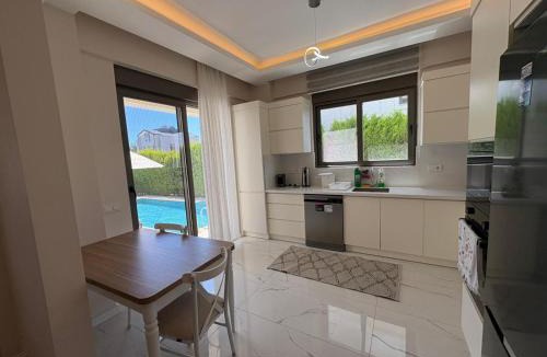 Kadriye Villa | SerenityGardenHoliday 8