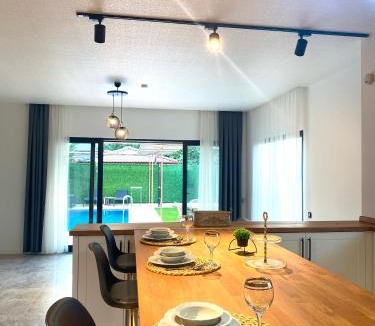 Dosemealti Villa | Deluxe Villa Antalya City