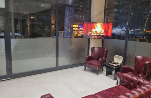Usak House | Kent KONAKLAMA