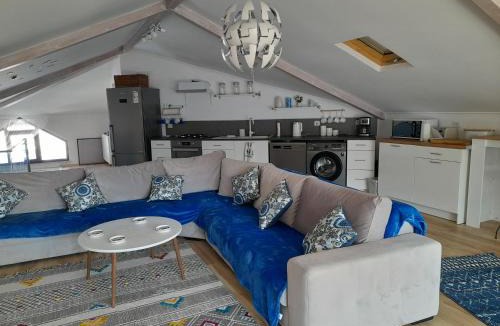 Inegol Bed & Breakfast | Turkish Mountain Retreat