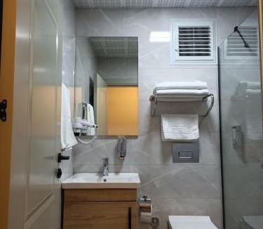 Dosemealti Hotel | Döşemealtı Konfor Hotel