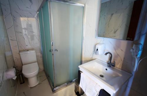 Cayeli Hotel | Sarı Köşk Hotel