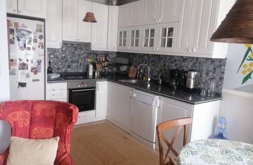 Old Town Apartment | Have a warm home in the center of Alsancak