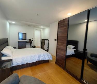 Kocasinan Apartment | 1 BR Apartment in Prime Residence near Pullman