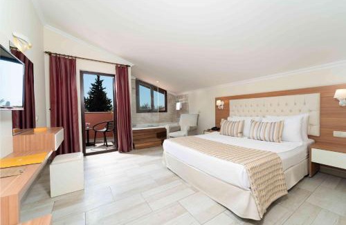 Oludeniz City Center Hotel | Sundia By Liberty Suncity