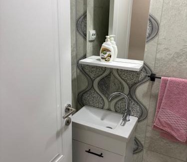 Amasya Apartment | AdaSuites Spacious Family Apartment with Balcony 120 m2